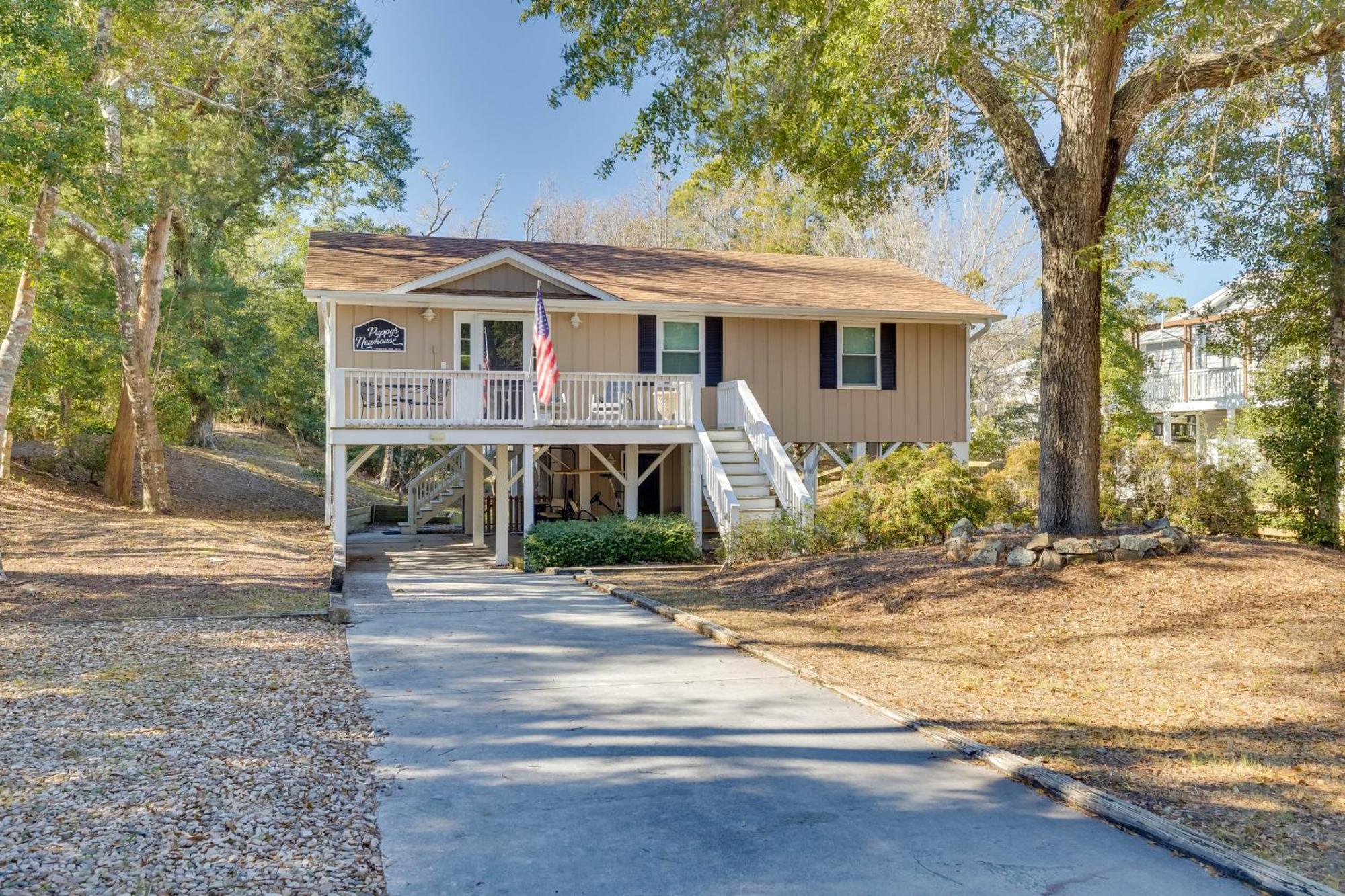 Lovely Emerald Isle Home, Walk To Beach! Exterior foto