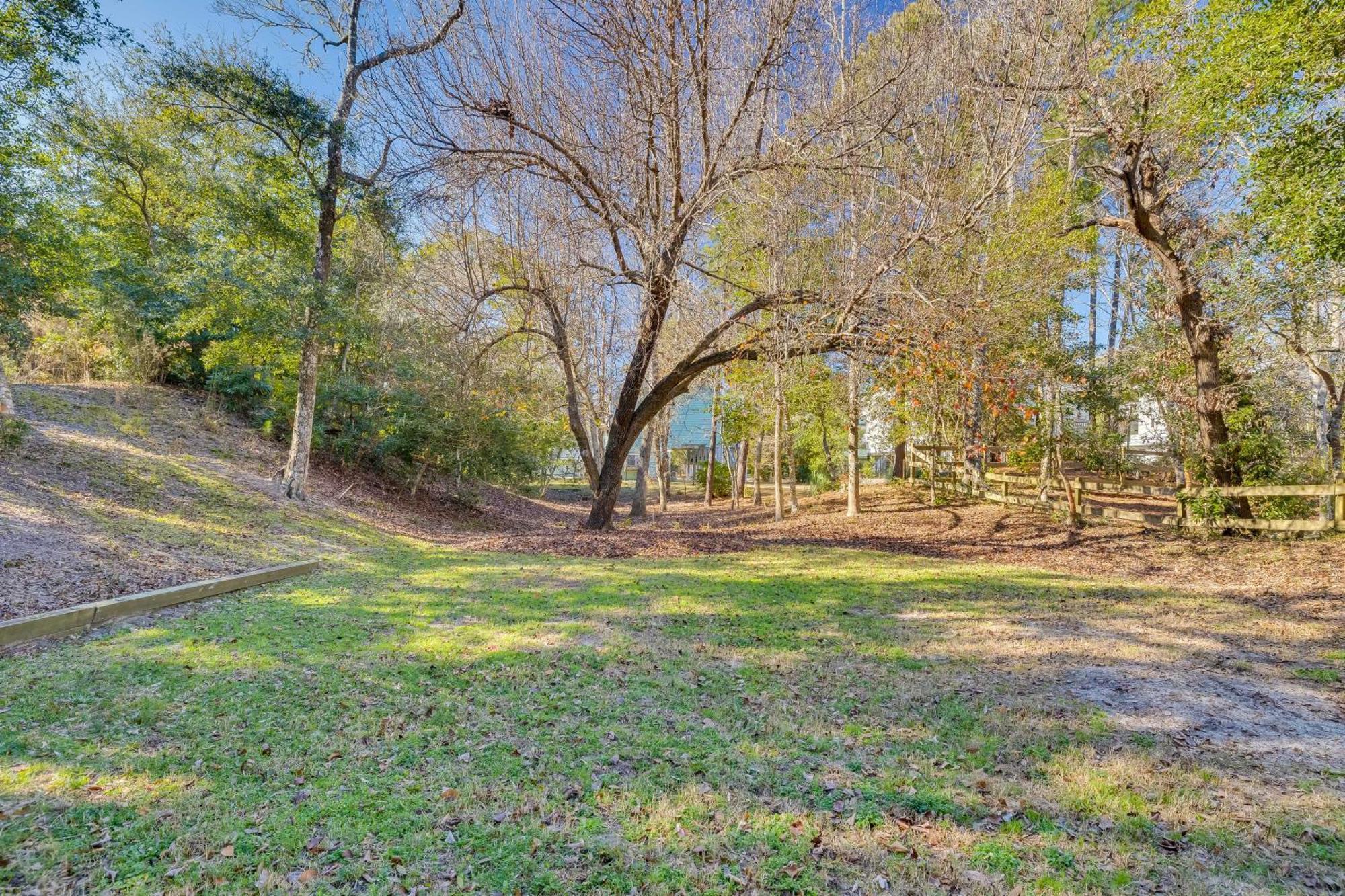 Lovely Emerald Isle Home, Walk To Beach! Exterior foto